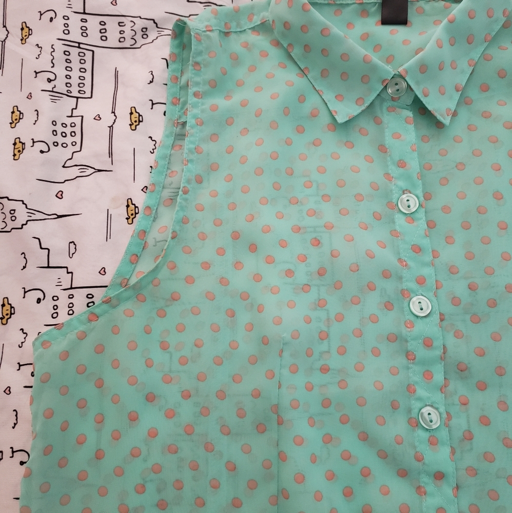 Poke-a-dot button up blouse
